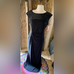 🔥NIGHTWAY Sequin Formal Dress🔥 NWT